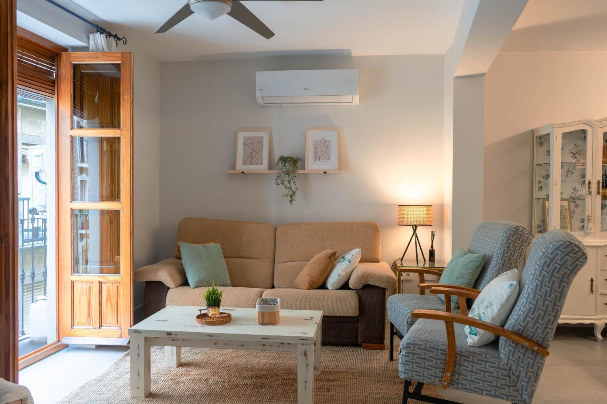 Appartement La Puentezuela, A 200 Metros De La Catedral Y A 50 Metros De Parking Publico Jaén